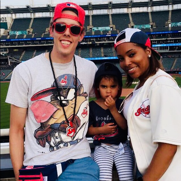 Meet your Posher, Jordan - Picture 13 of 16